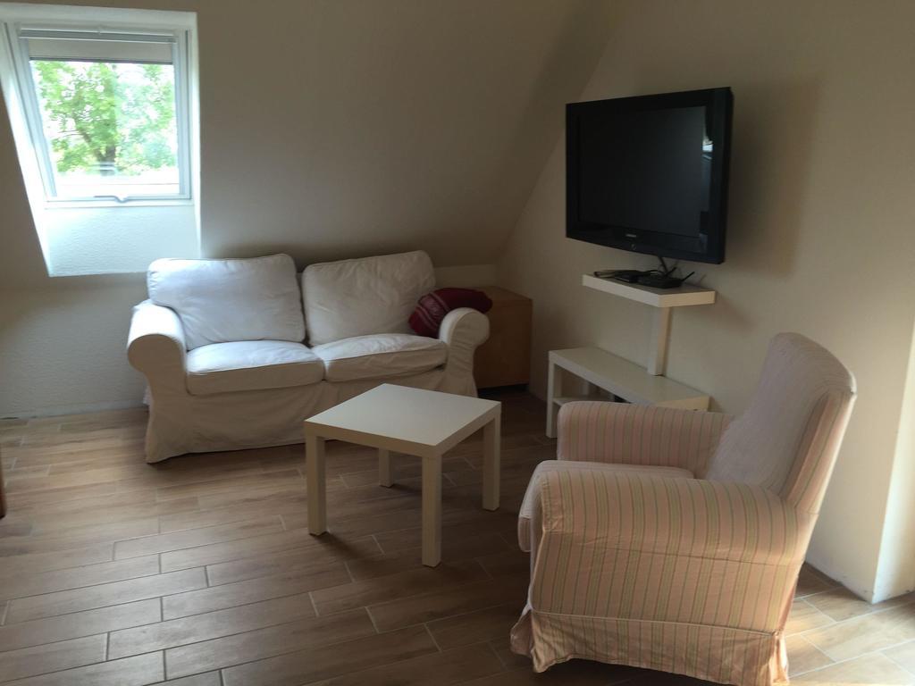 Huus-Windroos-Wohnung-2 Дітцум Екстер'єр фото
